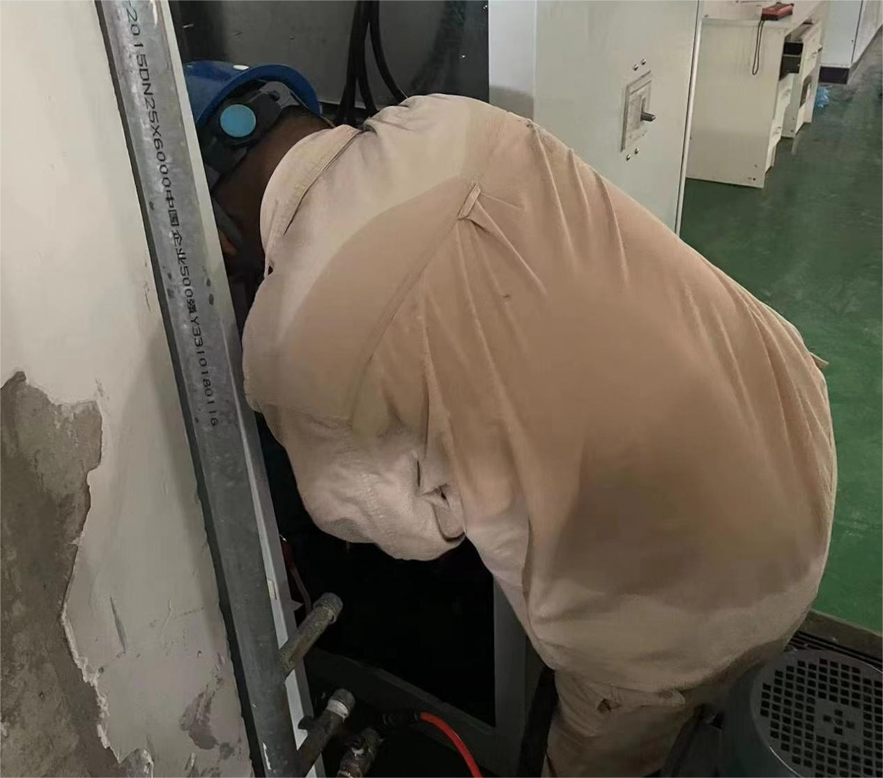 1691108797888026717.png 工程運(yùn)維中心施“涼”策 解酷暑 推動項(xiàng)目建設(shè)“提檔加速”.png